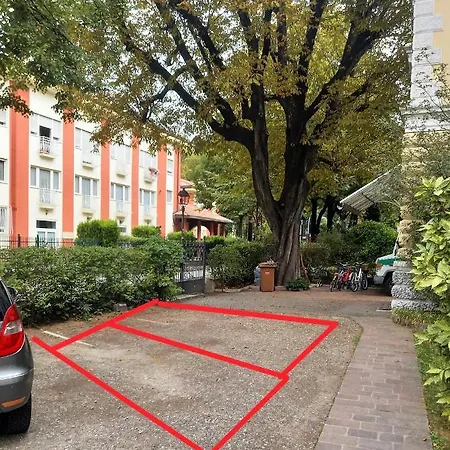 5-zimmer-appartement In Historischer Privatvilla, Zentrum, Kostenloser Parkplatz * Merano