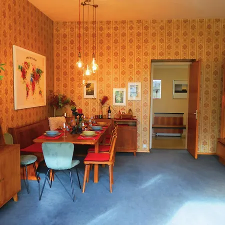 Apartment 5-zimmer-appartement In Historischer Privatvilla, Zentrum, Kostenloser Parkplatz